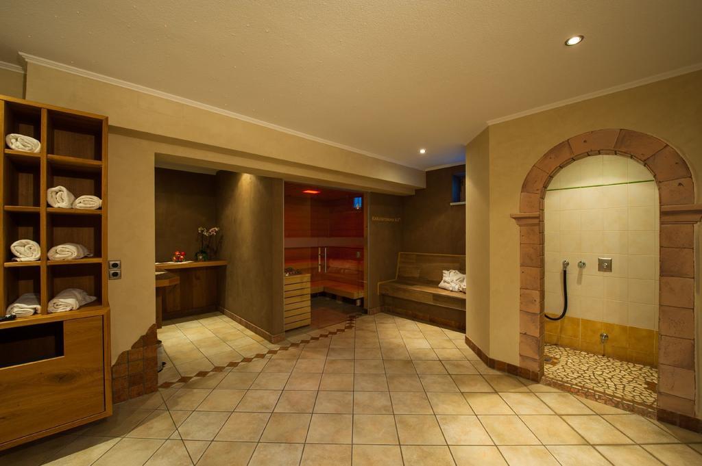 Rustika - Appartements & Spa Ehrwald Exterior foto