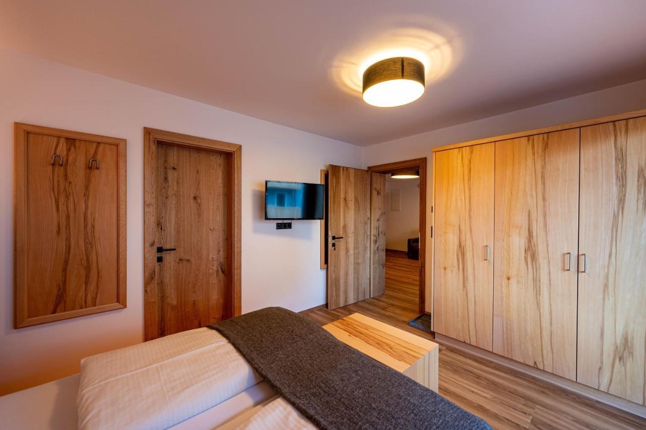 Rustika - Appartements & Spa Ehrwald Exterior foto